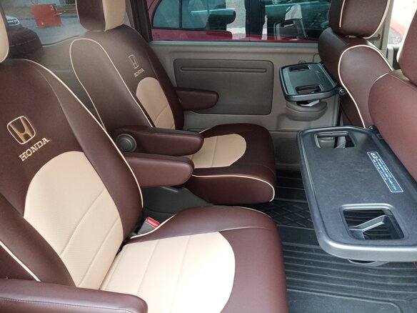 2015 Honda Stepwgn V, серебристый, 3600000 рублей - вид 18