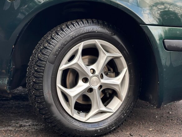 2001 Skoda Octavia I (A4) Рестайлинг, зелёный, 250000 рублей - вид 16