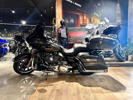 2018 Harley-Davidson Ultra Limited, серый, 2250000 рублей, вид 3