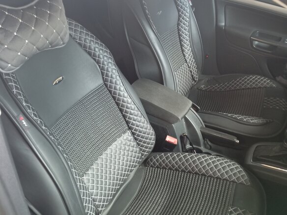 2012 Skoda Octavia II (A5) Рестайлинг, белый, 1050000 рублей - вид 6