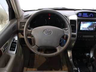2007 Toyota Land Cruiser Prado 5-speed 120 Series Рестайлинг, белый, 2200000 рублей, вид 5