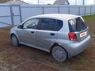 2004 Chevrolet Aveo I, серебристый, 130000 рублей, вид 4