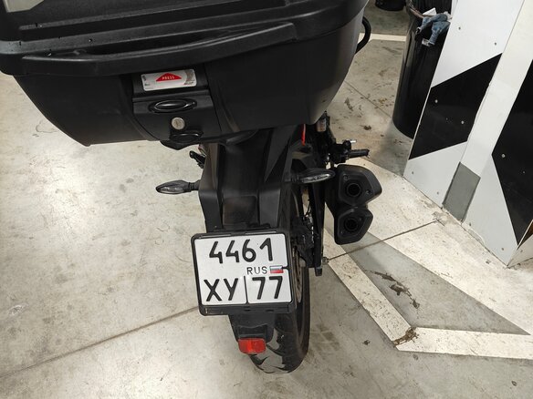 2023 Bajaj Dominar 400, чёрный - вид 3