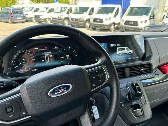 2024 Ford Transit Custom, белый, 5597777 рублей - вид 14
