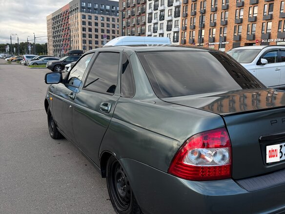 2010 Lada (ВАЗ) Priora I, зелёный, 260000 рублей - вид 2