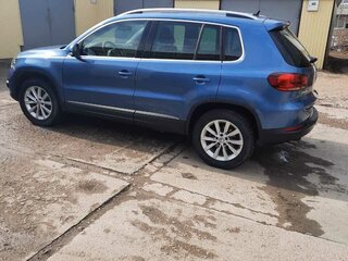 2014 Volkswagen Tiguan I Рестайлинг, синий, 1450000 рублей, вид 2