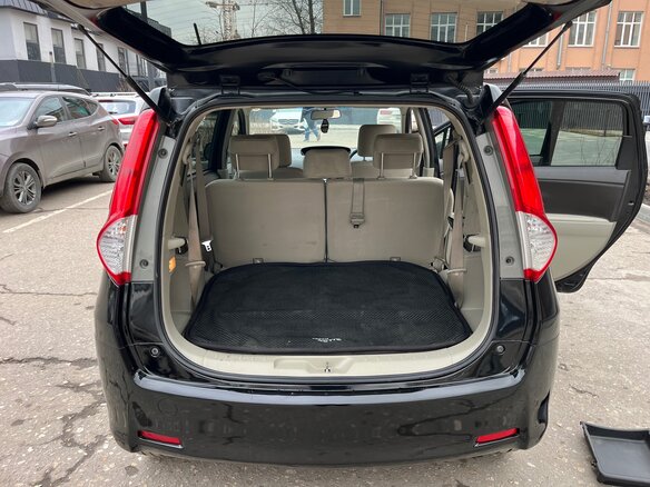 2009 Toyota Passo Sette, чёрный, 710000 рублей - вид 19