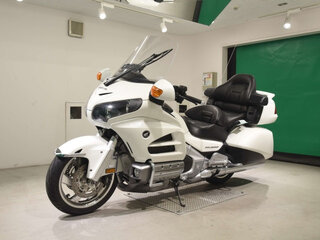 2013 Honda GL 1800 Gold Wing, белый, 1400000 рублей, вид 2