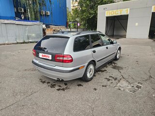 2000 Volvo V40 I Рестайлинг, серебристый, 230000 рублей, вид 4