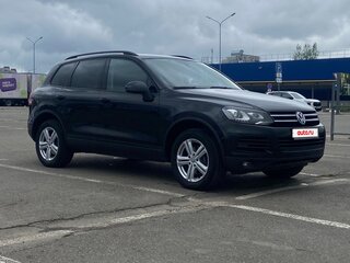 2011 Volkswagen Touareg II, чёрный, 1950000 рублей, вид 4