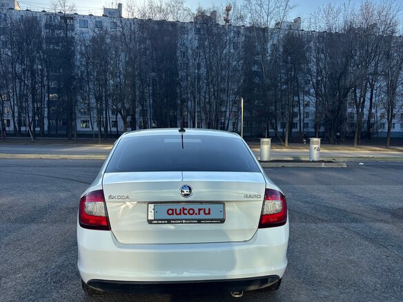 2018 Skoda Rapid I Рестайлинг, белый, 770000 рублей - вид 11