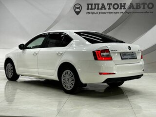 2014 Skoda Octavia III (A7), белый, 919000 рублей, вид 5