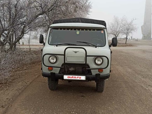 2004 УАЗ 3303, серый, 650000 рублей - вид 2