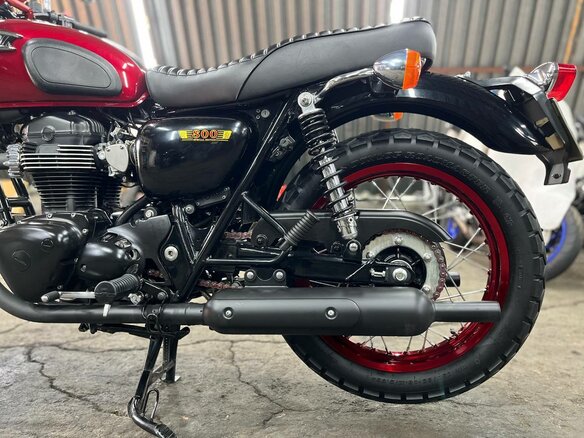 2012 Kawasaki W 800, пурпурный, 750000 рублей - вид 20