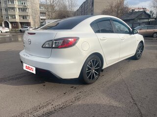 2011 Mazda 3 II (BL) Рестайлинг, белый, 700000 рублей, вид 4