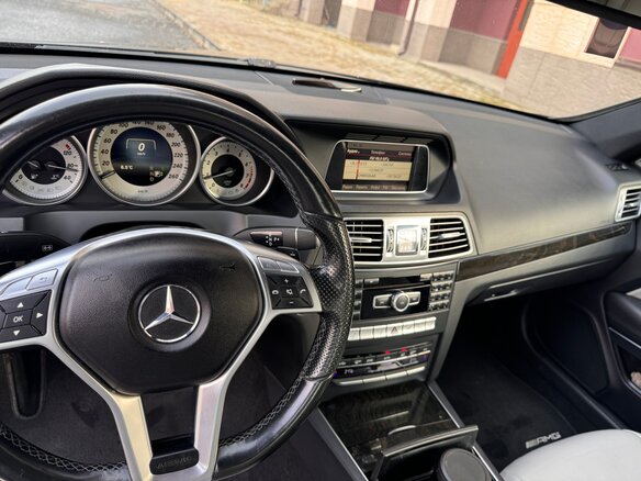 2014 Mercedes-Benz E-Класс 250 IV (W212, S212, C207) Рестайлинг, чёрный, 2100000 рублей - вид 9