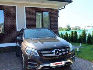 2017 Mercedes-Benz GLE 300 I (W166), коричневый, 2600000 рублей, вид 1