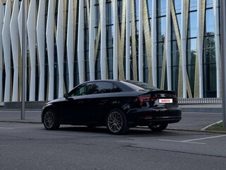 2016 Audi A3 III (8V), чёрный, 2400000 рублей, вид 2