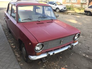 1978 Lada (ВАЗ) 2101, красный, 100000 рублей, вид 3