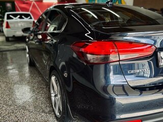 2017 Kia Cerato III Рестайлинг (Classic), синий, 1700000 рублей, вид 5