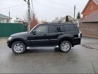 2011 Mitsubishi Pajero IV Рестайлинг 1, чёрный, 1800000 рублей, вид 5