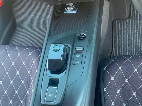 2021 Nissan Note e-Power III, белый, 1620000 рублей - вид 25