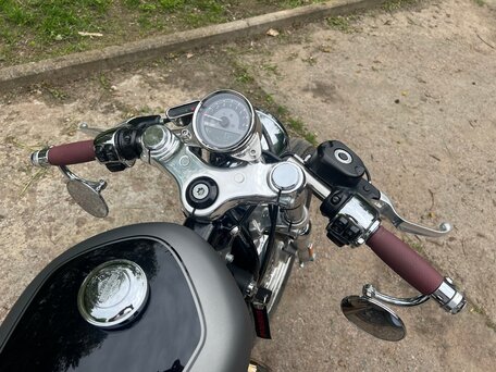 2015 Harley-Davidson Sportster 1200, серый, 1350000 рублей, вид 5