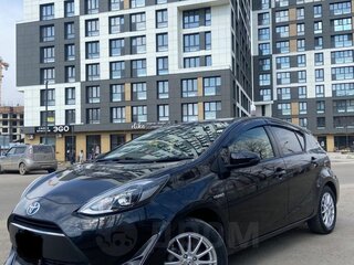 2017 Toyota Aqua I Рестайлинг 2, чёрный, 1190000 рублей, вид 1