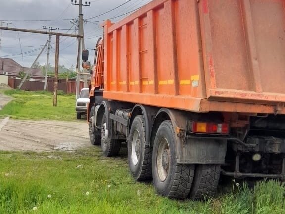 2017 КамАЗ 65201, оранжевый, 2300000 рублей - вид 10