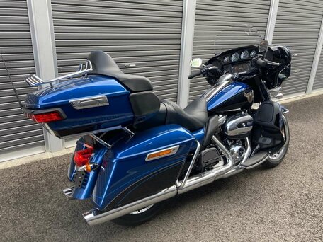 2019 Harley-Davidson Ultra Limited, синий, 2099000 рублей, вид 2