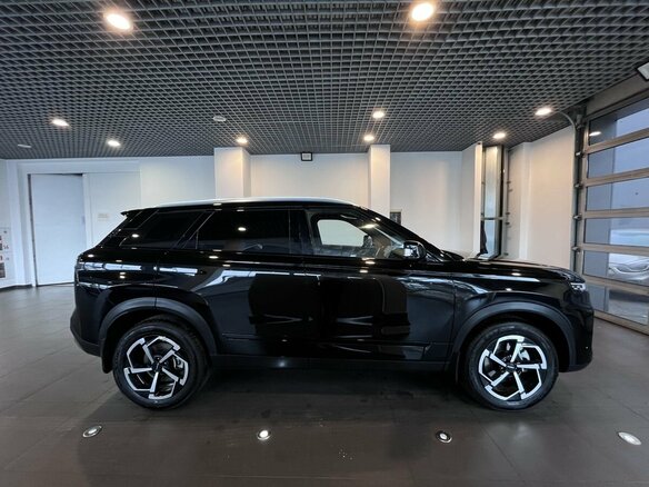 2024 Jaecoo J7 I, чёрный, 2150000 рублей - вид 1