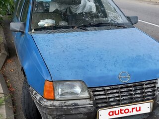 1987 Opel Kadett E, голубой, 40000 рублей, вид 1