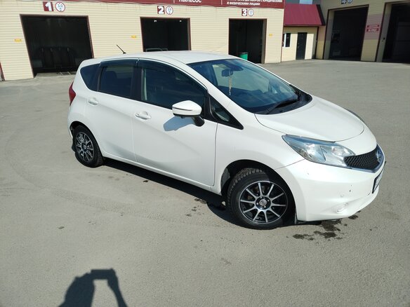 2015 Nissan Note II, белый, 800000 рублей - вид 2
