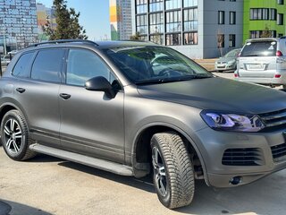 2012 Volkswagen Touareg II, чёрный, 3000000 рублей, вид 2