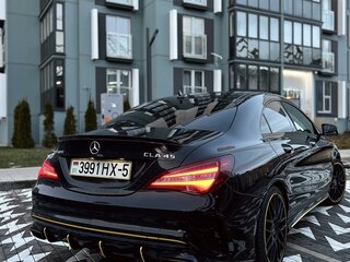 2017 Mercedes-Benz CLA AMG 45 AMG I (C117, X117) Рестайлинг, чёрный, 1838000 рублей, вид 5