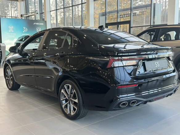 2024 Omoda S5 GT, чёрный, 2479900 рублей - вид 5