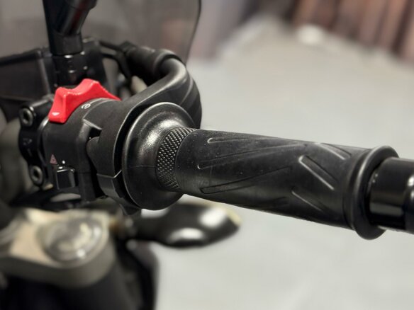 2016 Yamaha MT-07 (FZ-07), белый, 650000 рублей - вид 19