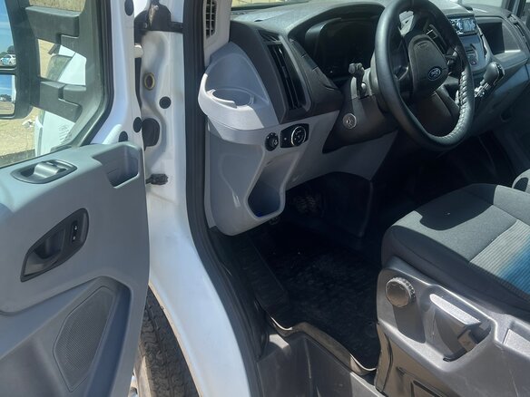 2015 Ford Transit, белый, 2650000 рублей - вид 6