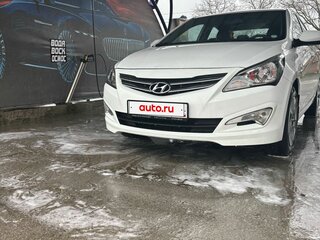 2014 Hyundai Solaris I Рестайлинг, белый, 1100000 рублей, вид 1