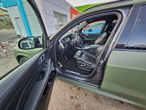 2019 BMW X5 M50d IV (G05/G18), зелёный, 5299000 рублей - вид 18