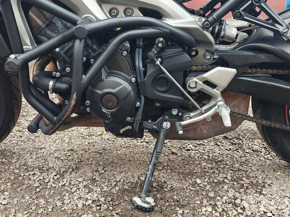 2015 Yamaha MT-09 (FZ-09), оранжевый, 650000 рублей - вид 4