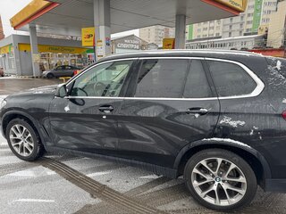 2018 BMW X5 30d IV (G05/G18), чёрный, 5500000 рублей, вид 3