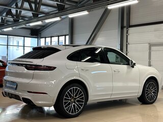 2019 Porsche Cayenne Coupé III, белый, 7799000 рублей, вид 4