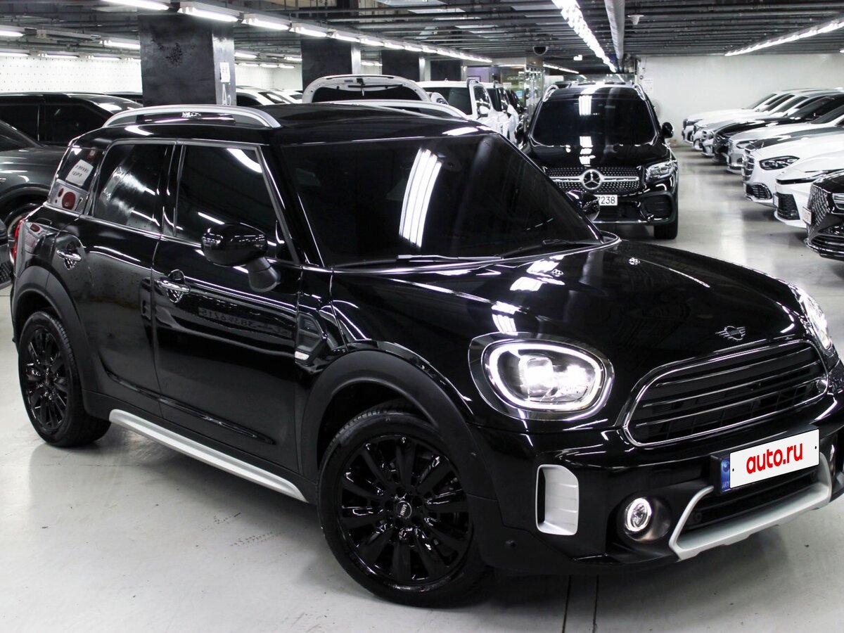 Открыть фотографии: Mini Countryman II Рестайлинг