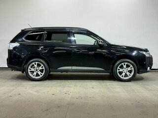 2013 Mitsubishi Outlander III, чёрный, 1099000 рублей, вид 4