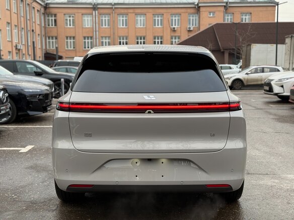 2026 Li Auto (Lixiang) L6 I, серебристый, 7950000 рублей - вид 11