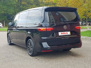 2022 Volkswagen Multivan T7, чёрный, 4550000 рублей, вид 4
