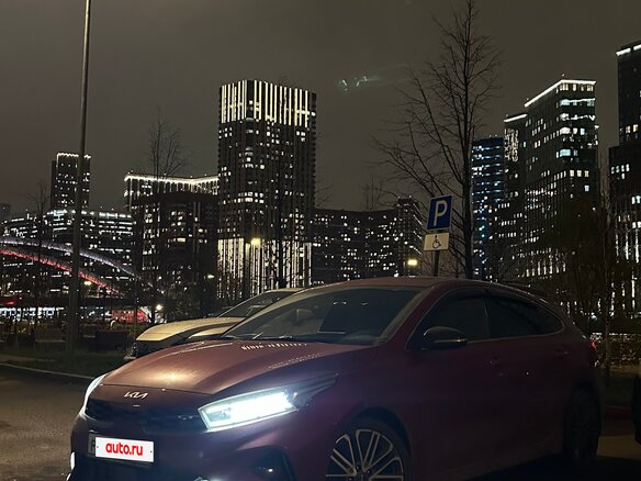2021 Kia K3 II Рестайлинг, красный - вид 6
