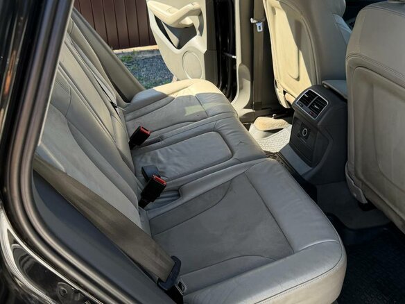 2010 Audi Q5 I (8R), чёрный, 1270000 рублей - вид 16