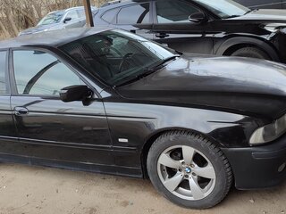 2001 BMW 5 серии 520i IV (E39) Рестайлинг, чёрный, 550000 рублей, вид 4